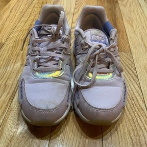 Adidas Retro Run Sneakers